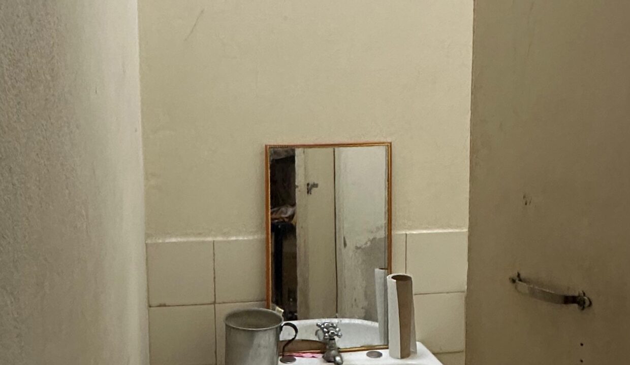 WhatsApp Image 2024-09-25 at 11.43.13 (1)