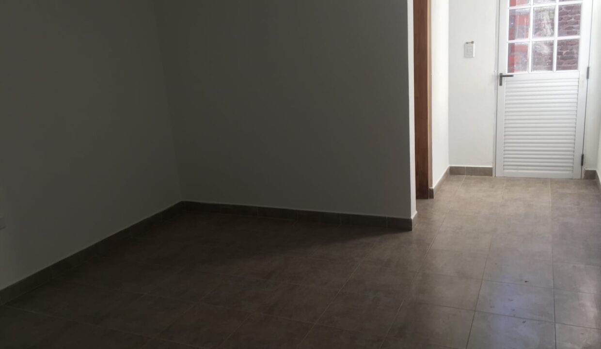 WhatsApp Image 2025-04-11 at 09.12.36